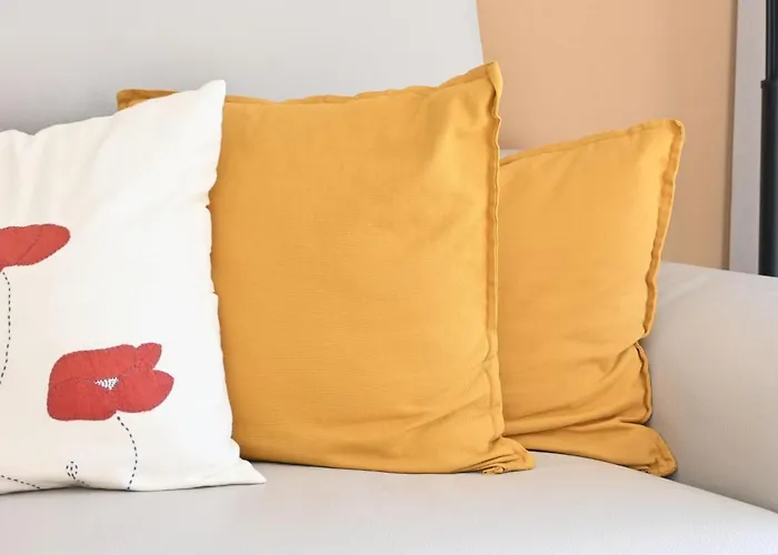 Clos De Morthey A R 01 By Interhome